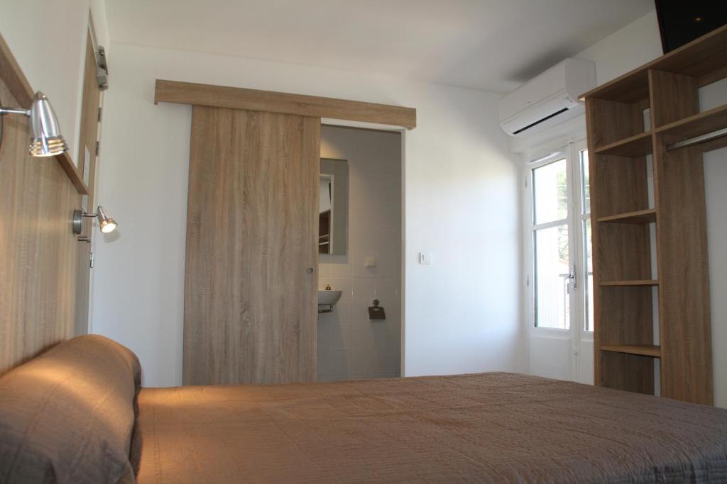 Hotel Arago Cerbère Quarto foto